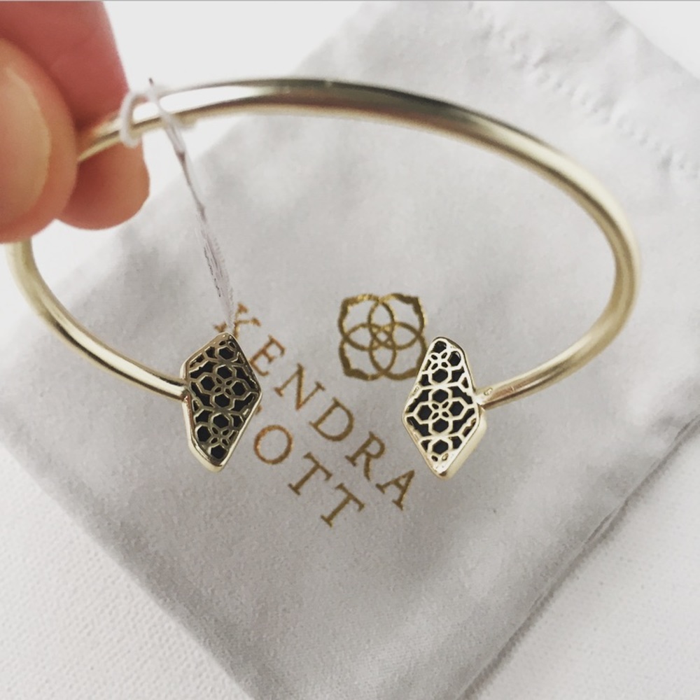 LAST DAY ON POSHMARK NEW Kendra Scott Lilith Cuff - Picture 3 of 7